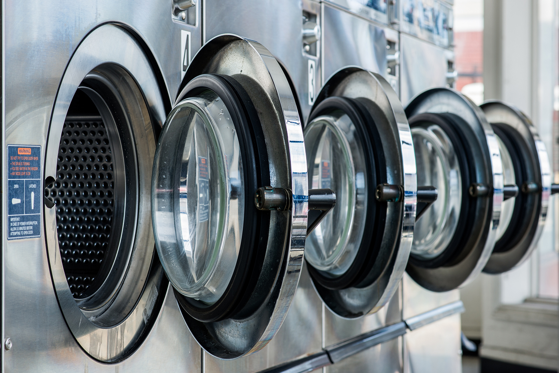 Commercial laundry machines