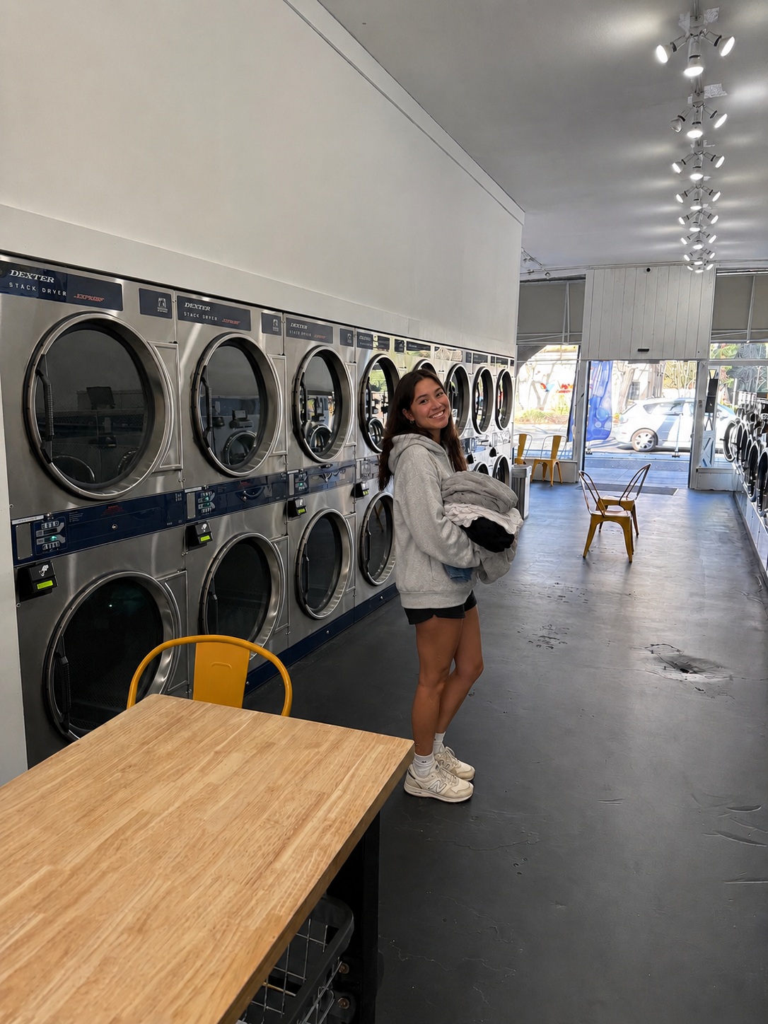 Residential laundry pickup and delivery by The Laundry California